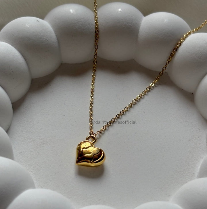 Luisa Chain