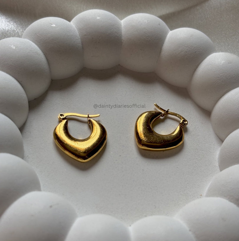 Simone Hoops