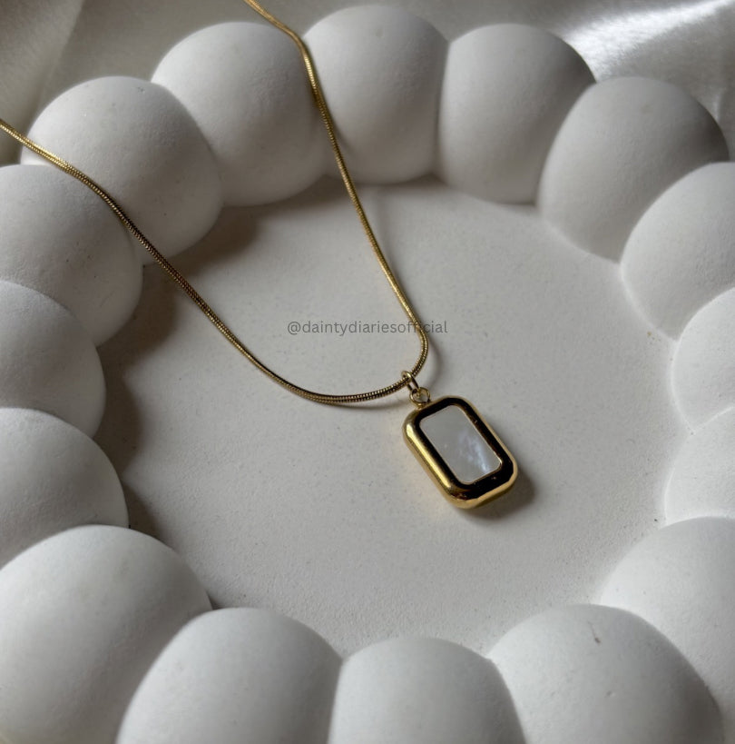 Emma chain